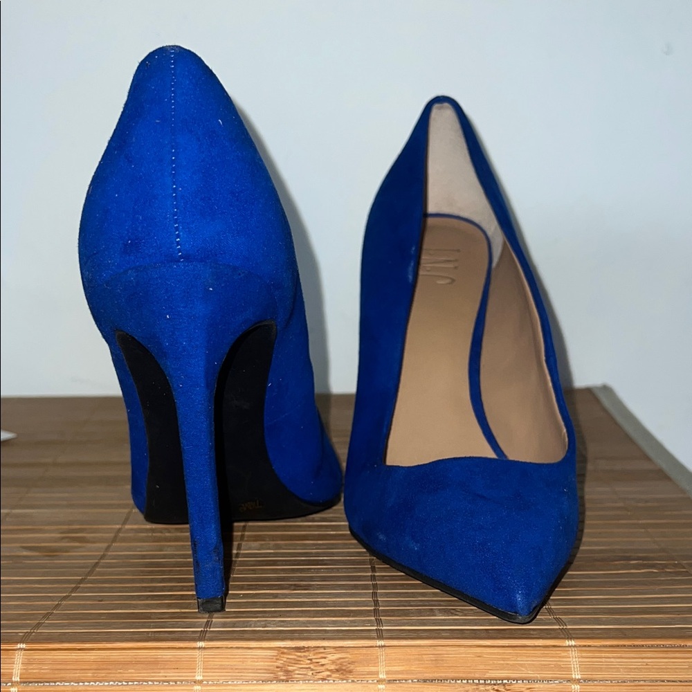 INC International Concepts Blue Heels - Picture 4 of 5